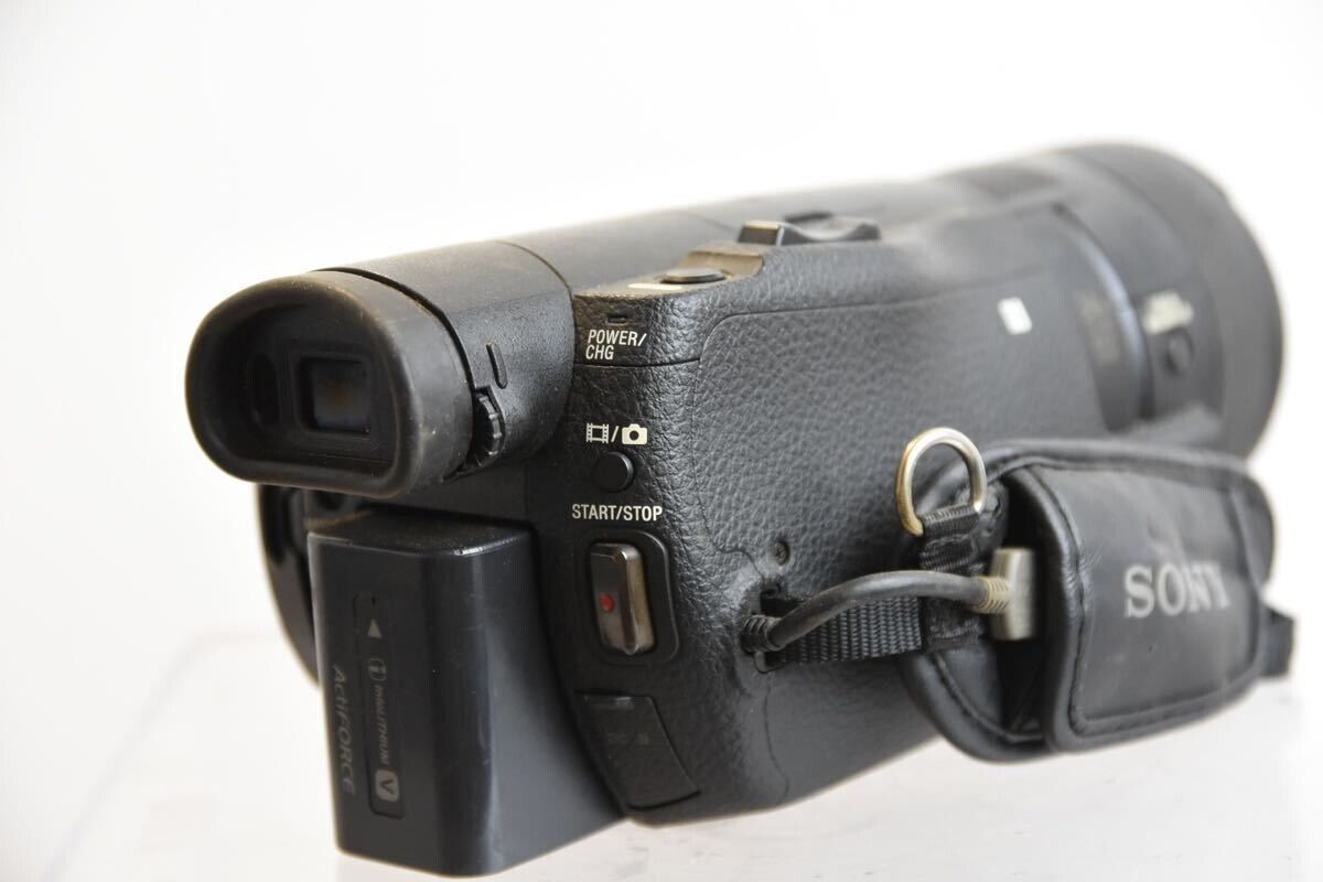 Sony HDR-CX900 Handycam Camcorder - 1080p60 HD Video Camera Sony HDR-CX900 Handycam Camcorder - 1080p60 HD Video Camera