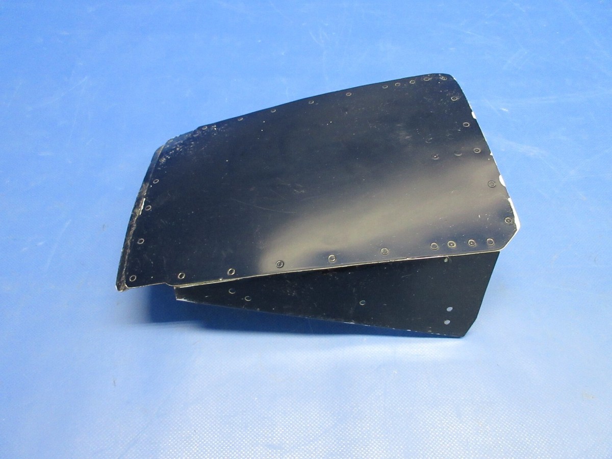ふ ページ Cessna 180 / 180K Cowl Flap Assembly Left Hand P/N 0752014-1 (0624
