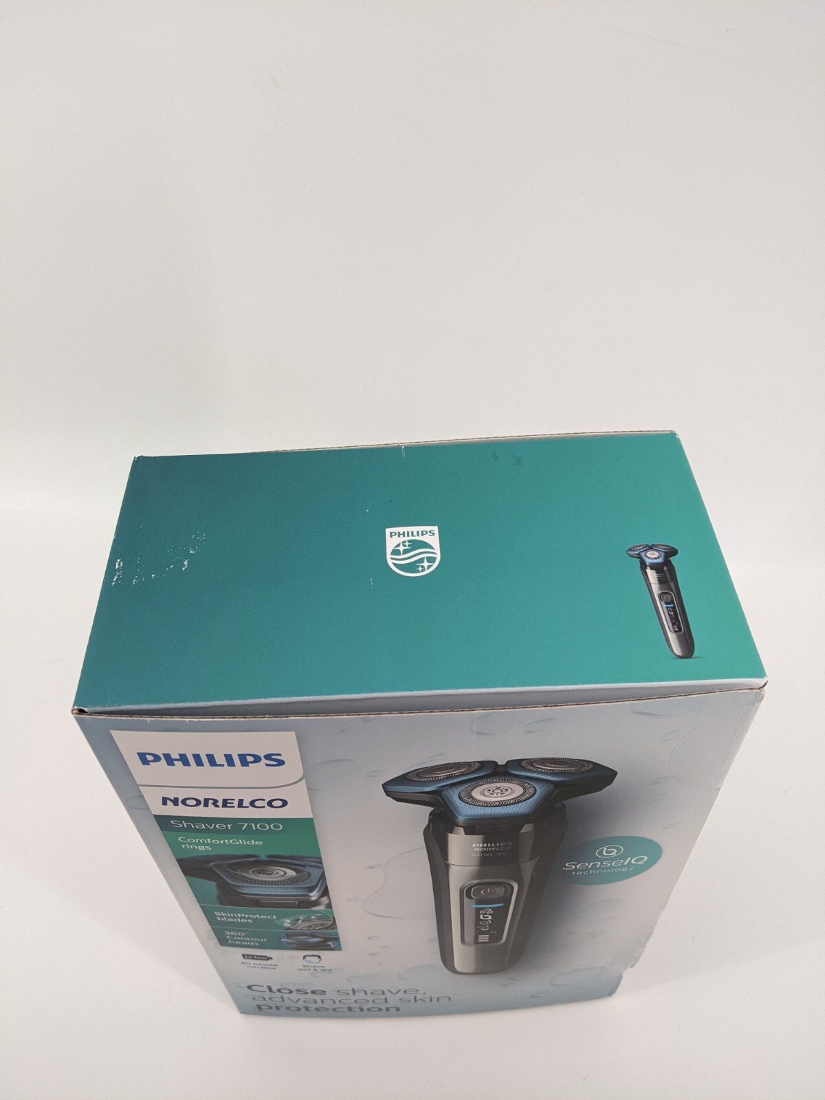 Philips Norelco 7100 Cordless Rechargeable Electric Shaver