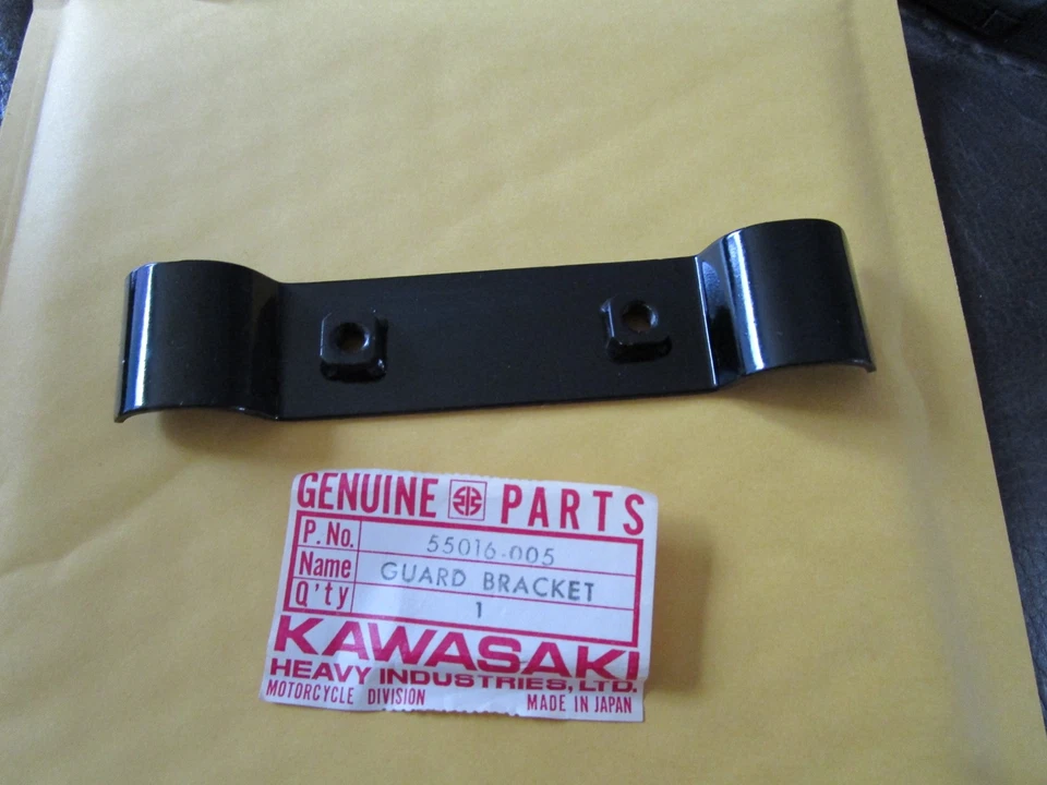 Kawasaki G3 1969 70 71 72 73 soporte protector motor parte # 55016-005 Foto 2 de 2