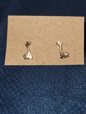 NEW silver color giraffe stud earrings