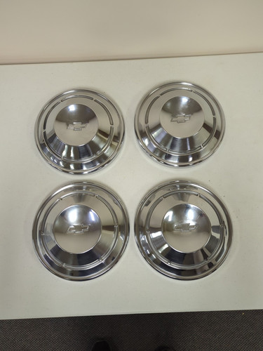 Nice Set Of 4 68-70 Chevy Dog Dish Hub Caps 10.5" Camaro Chevelle Nova - Bild 1 von 23