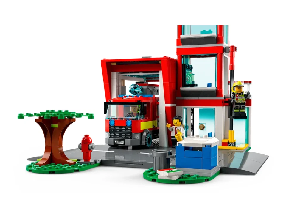 LEGO CITY 60320 Fire Station New Free shipping - image 3 of 4