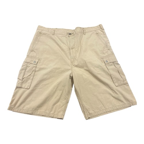 Vintage Men’s Levis Khaki Cargo Shorts Loose  Chino Baggy Tan Size W44 - Picture 1 of 11