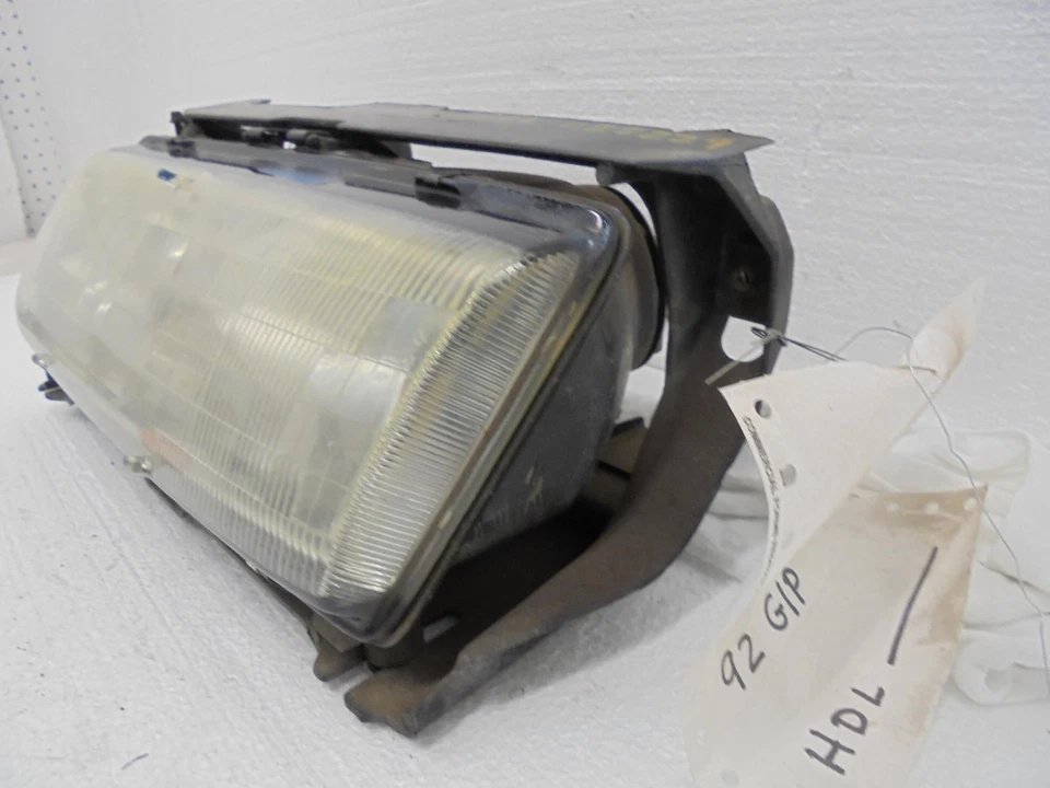 Faro izquierdo lado conductor Pontiac Grand Prix OEM 16521461 4 puertas 91 96 Foto 3 de 4