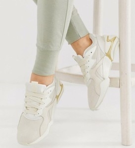 nova pastel grunge