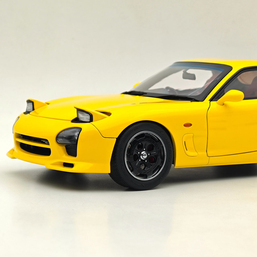 POLAR MASTER 1:18 Mazda RX-7 SPEED PLM22-002-1 Yellow Alloy