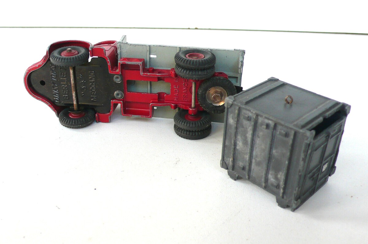 DINKY SUPER TOYS Tracteur Berliet Porte Char Avec Char Et Container Comme Neuf EUR 100,00