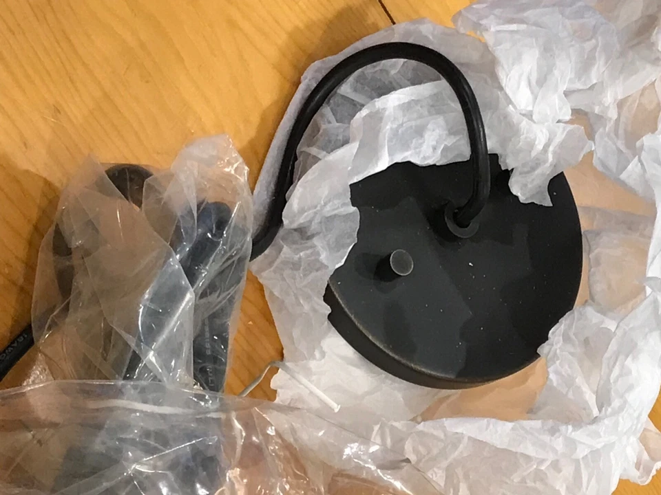 Moderno Novo Cilindro Sonneman Luminária Pingente 5" Abajur de Gaze Dourada com Preto  - Imagem 3 de 4