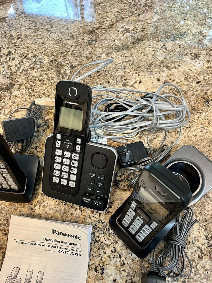 PANASONIC Cordless Telephone With Digital Answering Machine Kxtg633SK