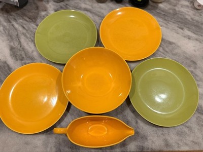 Rhythm by Homer Laughlin 9'' Plates, Bowl, Gravy Boat Yellow, Green Vintage Set 6