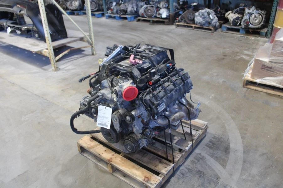 2015 Dodge Challenger 6.4L Engine VIN J 79K Miles - Needs Parts Foto 4 de 4