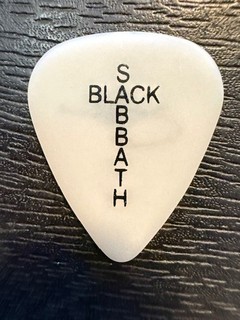 BLACK SABBATH #1 / TONY IOMMI / TOUR GUITAR PICK