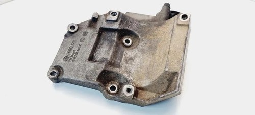 VW PASSAT Variant B5 3B6 Klimakompressorhalterung 038260885C 1.90 31097875
