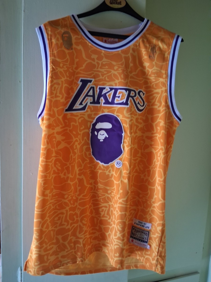 BAPE X M&N NBA Los Angeles Lakers Swingman Jersey Yellow 1l73-108