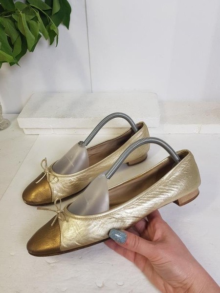 Women Lario Heels Gold Leather 40.5