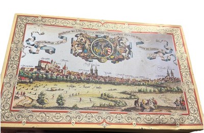 Vintage German Tin Box  E. Otto Schmidt  Lebfuchen & Gonig Nurnberg Pics Conditi
