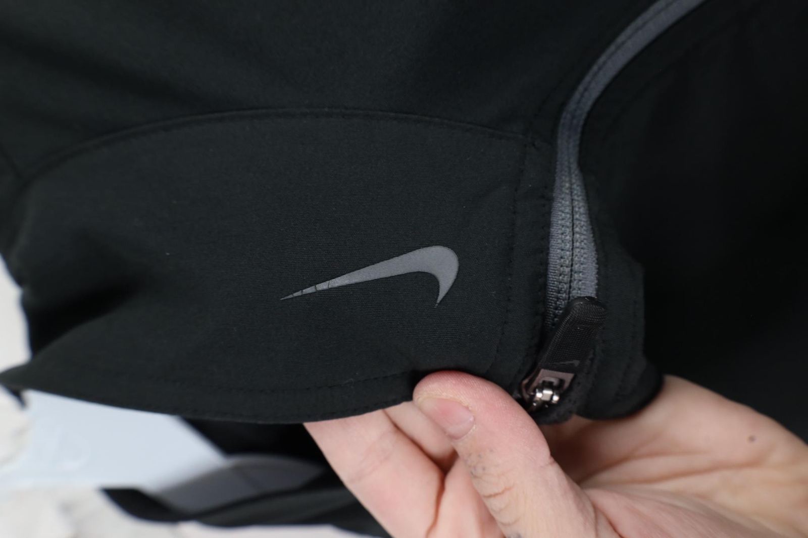 SACAI X NIKE Giacca Vintage Nike Uomo XL Distressed Travis Scott Mini Swoosh Full Zip Nera