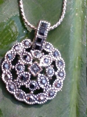 Vintage Trifari Blue Silvertone Necklace