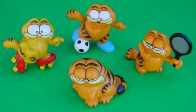 Garfield Figure Soccer Tennis Roller Skates Grin Smirk Vintage 1981