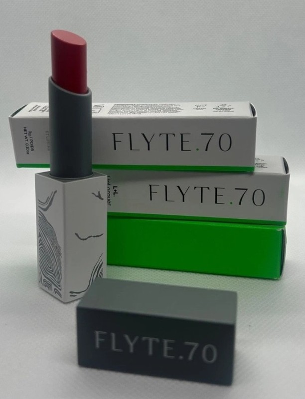 Flyte 7.0 Lip Lacquer Relax New