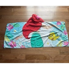Disney Princess Hooded Towel Wrap Little Mermaid Ariel  Flounder