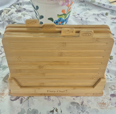 Fiery Chef Bamboo Cutting Board Set of 4 w/ Stand, Medium Rectangle Beige