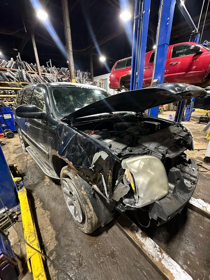 Компрессор кондиционера переменного тока GMC YUKON 03 04 05 06 07 08 09 - Изображение 2 из 4