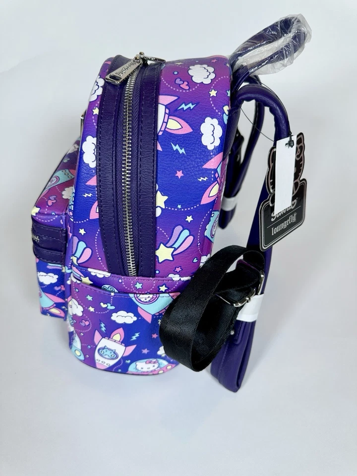 Mini Mochila Loungefly Sanrio Hello Kitty Púrpura Naves Espaciales, ¡Nueva! Foto 3 de 4