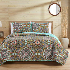 New VCNY Home 3-Piece Yara Reversible Medallion Quilt Set Multicolor Full/Queen