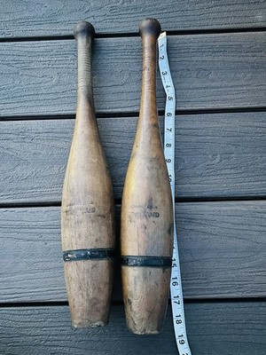 Pair Antique Wooden Indian Clubs Exercise Juggling Pins Standard Spalding 1900s