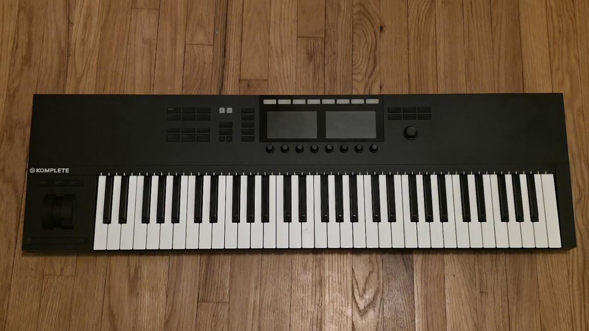 Native Instruments　komplete kontrol mk2 S61 K44487000000000-04-2000x2000.jpg