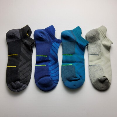 Merino Wool Blend Athletic Ankle Socks Lot Of 4 Pairs Size M 7-9.5 