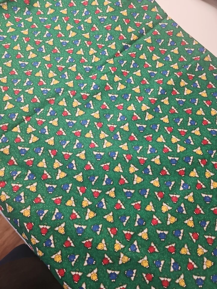 Holiday Angels de General Fabrics Company 6+ yardas Foto 2 de 3