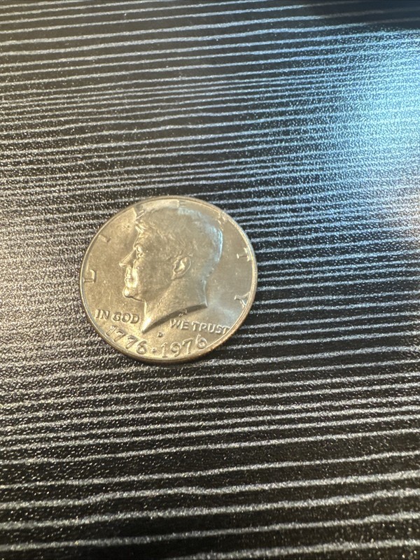 Kennedy Bicentennial Half Dollar 1776-1976