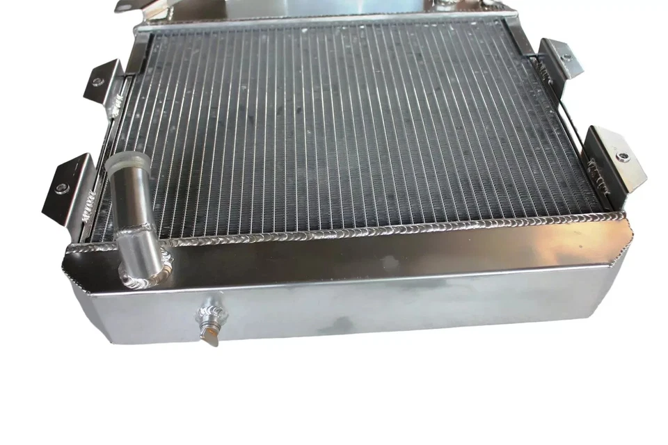 Radiadores de aluminio 68 mm MT para Austin Healey 100-4 1953 1954 1955 1956 Foto 3 de 4