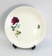 Alfred Meakin Realm Rose - 23cm Salad / Lunch Plate - Red Rose Vintage 1950s