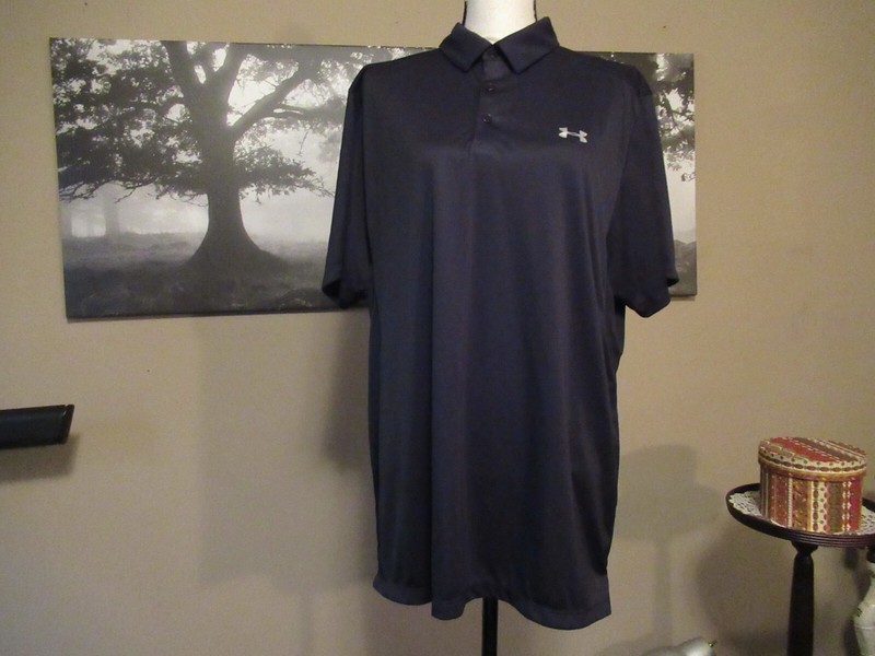 UNDER AMOUR Heatgear Men's Black FIT Golf Shirt - XL -NEW