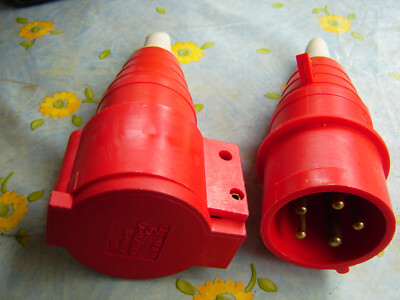 CEE   Kupplung Stecker 5 polig 6H  16A Neu