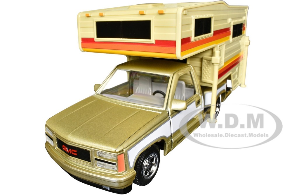 1992 GMC Sierra GT Gold Pickup with Camper 1/24 Diecast Model by Motormax  