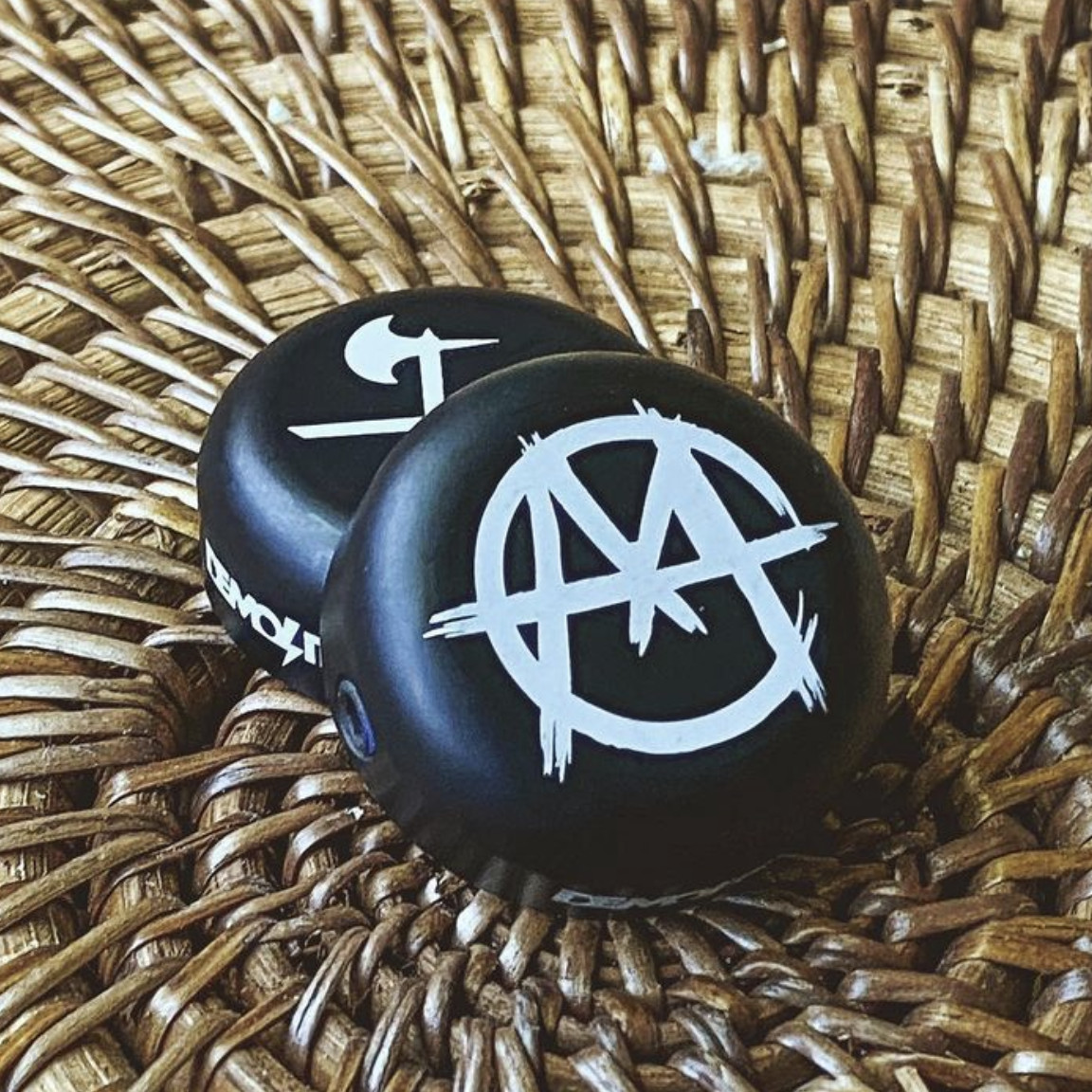 Demolition Bmx Axes Logo