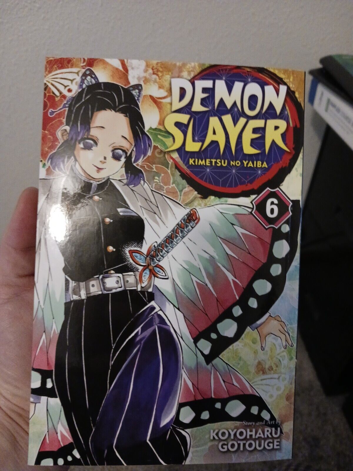  Demon Slayer: Kimetsu no Yaiba, Vol. 6 (6): 9781974700578:  Gotouge, Koyoharu: Books