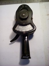 COLUMBIA ELECTRIC TONG TEST CLAMP ON  AMMETER TYPE AX, WITH 300 AMP SCALE 