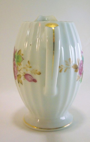 SAJI Japan Fancy China Creamer Pitcher White with Pink Floral and Gold Trim - Picture 3 of 7