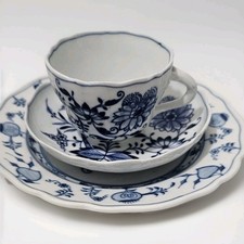 Meissen Zwiebelmuster Kaffeegedeck 3tlg Tasse Untertasse Teller Porzellan