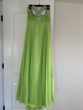 New Long Green Beaded/Bedazzled Strapless Formal Gown With Train Size 6
