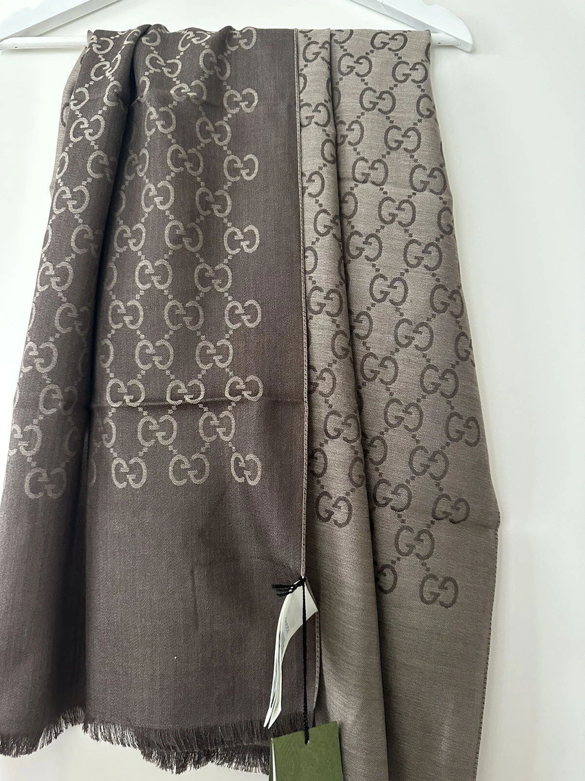 Écharpe Gucci GG beige foncé marron