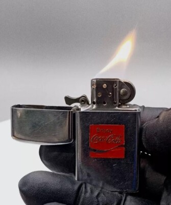Rare Vintage Coca Cola Ad Zippo Lighter w/ Correct Insert With Box 
