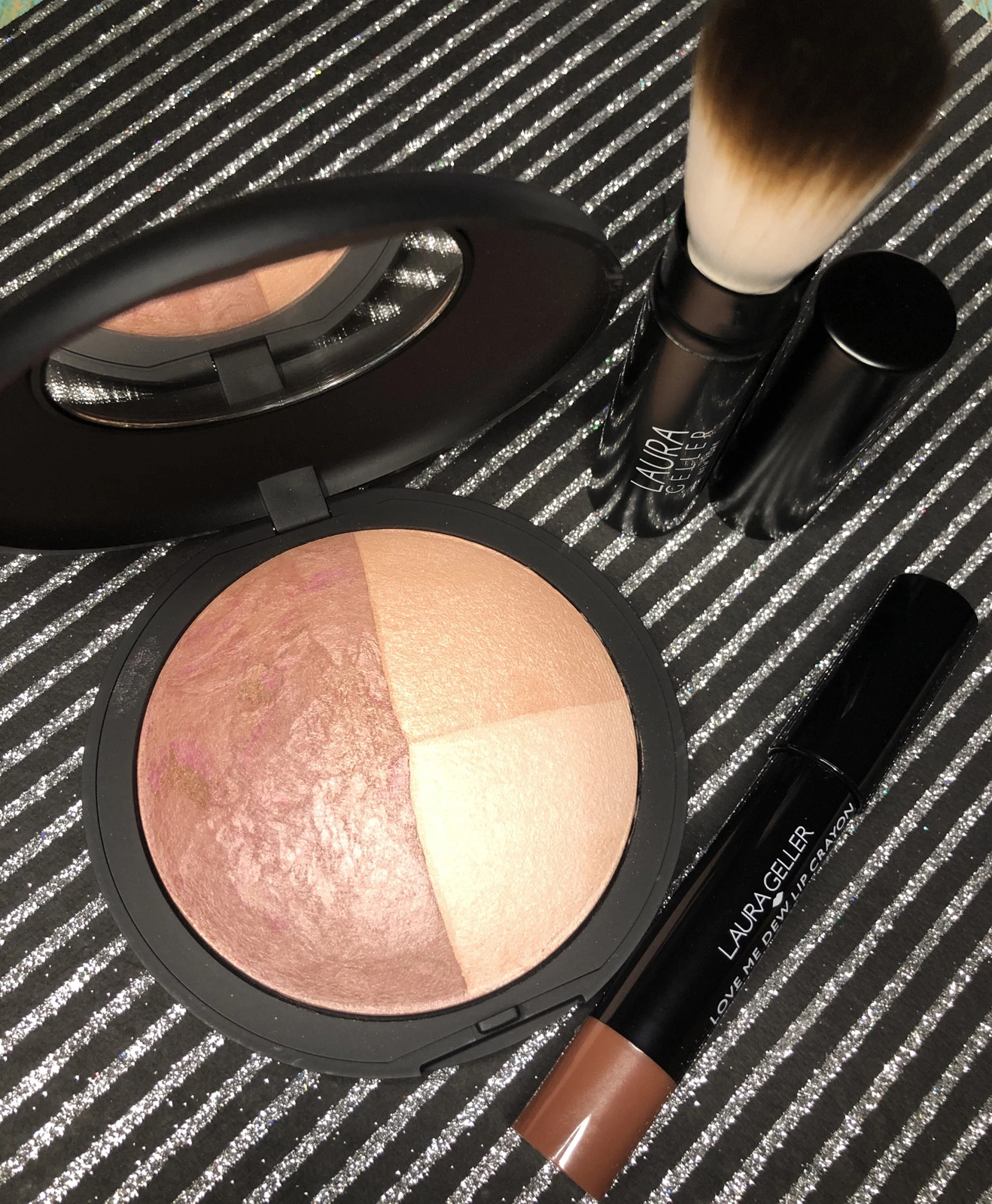 Laura Geller Fresh Faced 3 Pc Kit SPRING GLOW HIGHLIGHTER & LIP CRAYON & BRUSH