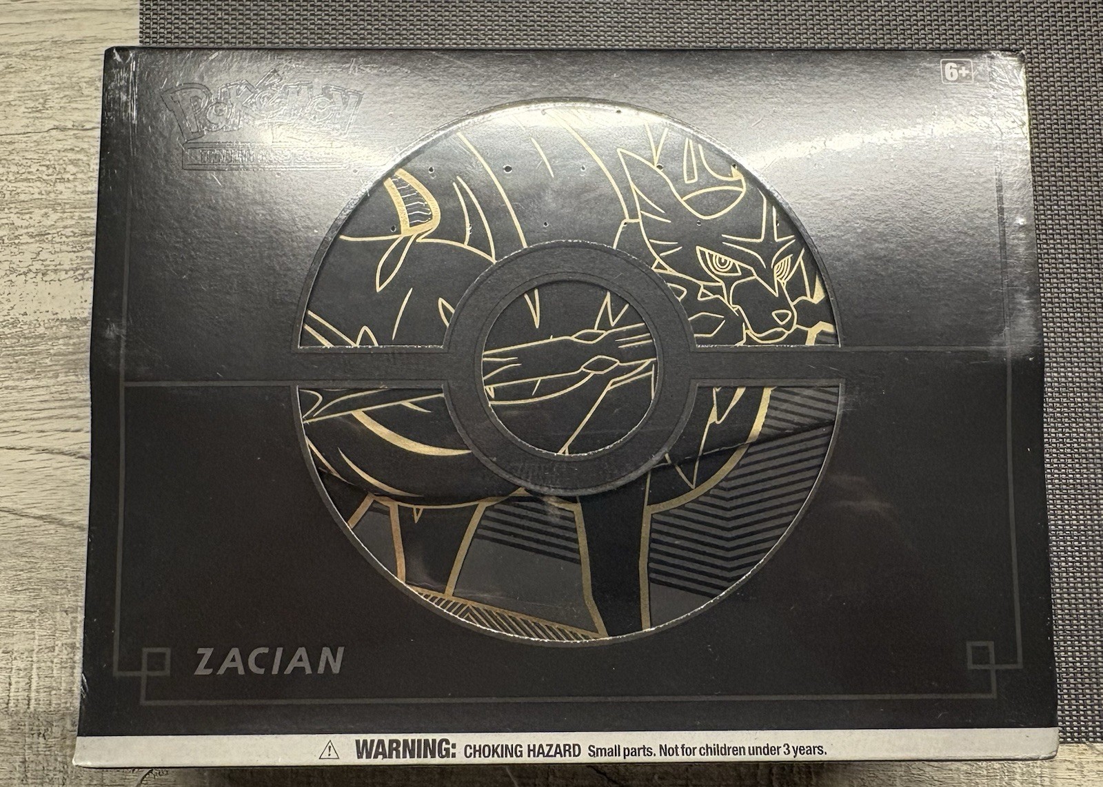 Pokémon TCG Elite Trainer Box Plus [Zacian]